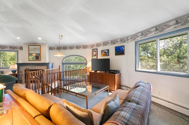 1192 Chapel Hill Road, Whitingham, VT 05361