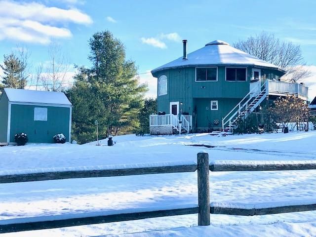 1192 Chapel Hill Road, Whitingham, VT 05361