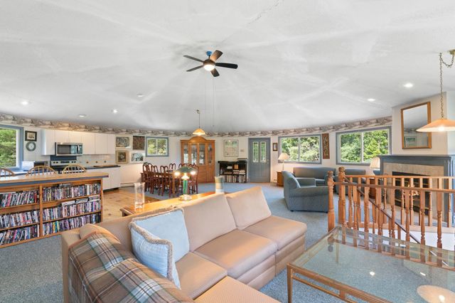 1192 Chapel Hill Road, Whitingham, VT 05361