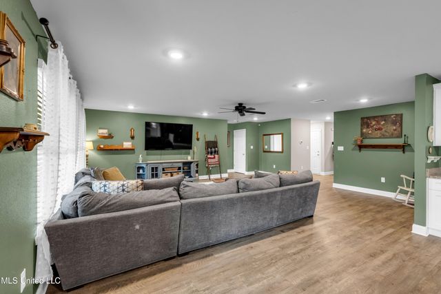 10274 Orchid Magnolia Drive, Gulfport, MS 39503