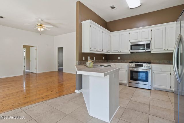 1013 Brashears Point, Ridgeland, MS 39157