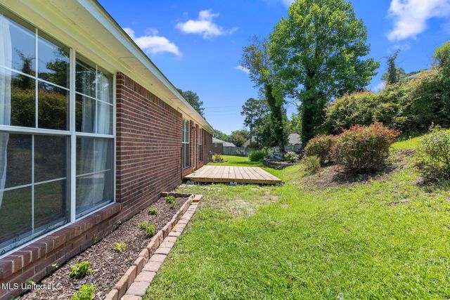 1013 Brashears Point, Ridgeland, MS 39157