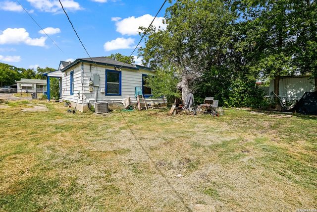712 Linda Lou Dr, San Antonio, TX 78223