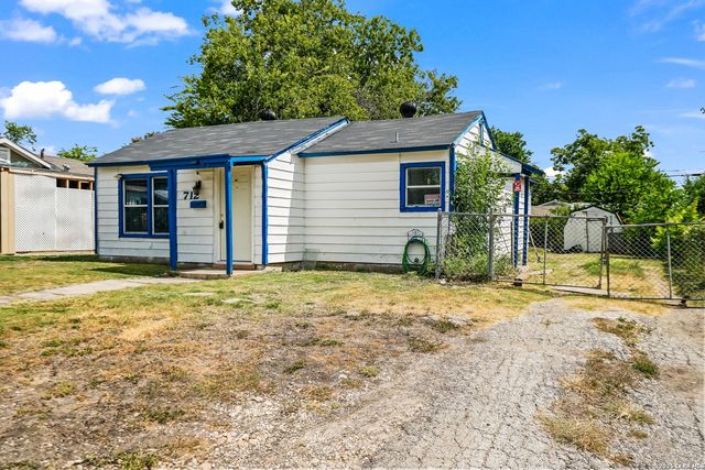 712 Linda Lou Dr, San Antonio, TX 78223