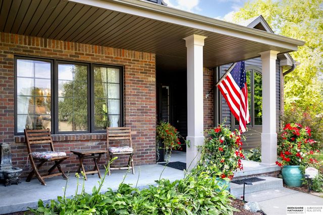 17229 Seward Street, Omaha, NE 68118