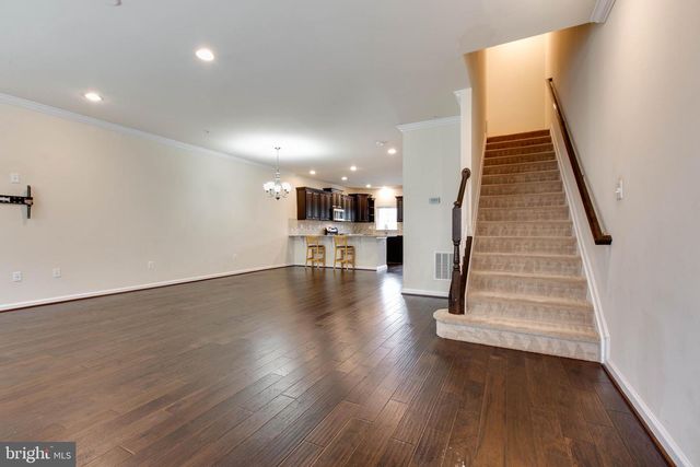 7048 FOXTON WAY, Hanover, MD 21076