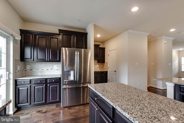 7048 FOXTON WAY, Hanover, MD 21076