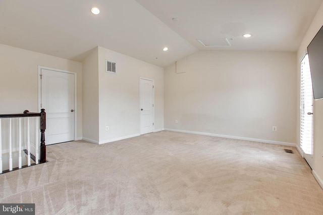 7048 FOXTON WAY, Hanover, MD 21076