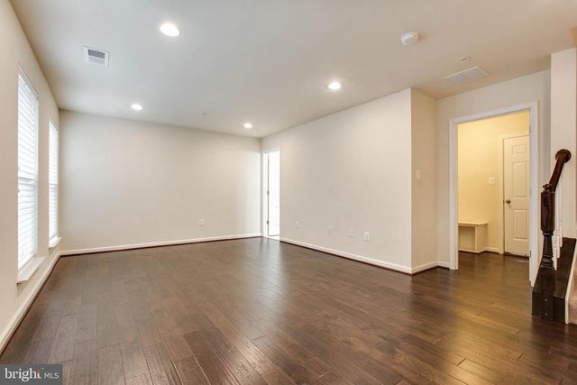 7048 FOXTON WAY, Hanover, MD 21076