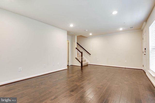 7048 FOXTON WAY, Hanover, MD 21076