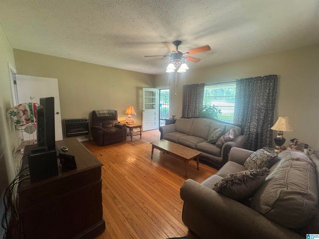 504 N CENTER AVENUE, Piedmont, AL 36272