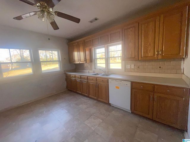 504 N CENTER AVENUE, Piedmont, AL 36272