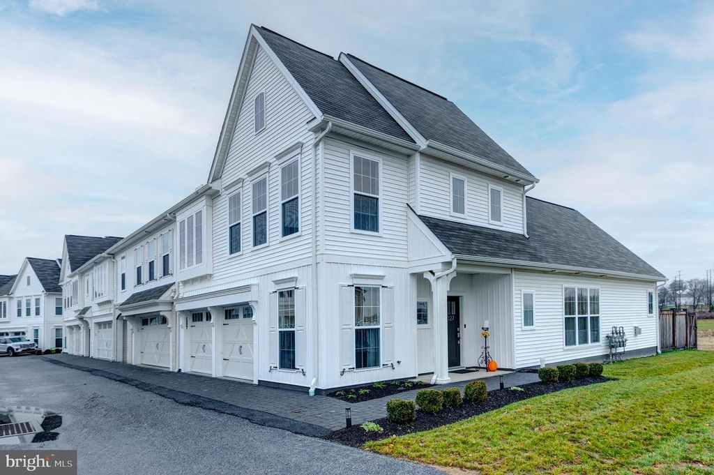 1327 CARNEGIE WAY, Mechanicsburg, PA 17055