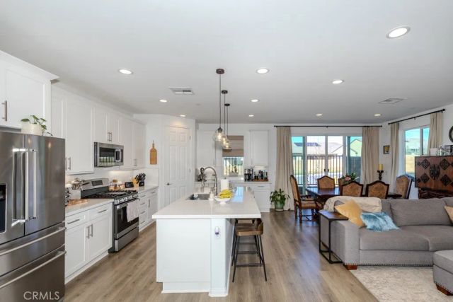 24123 E Beacon Court, Corona, CA 92883