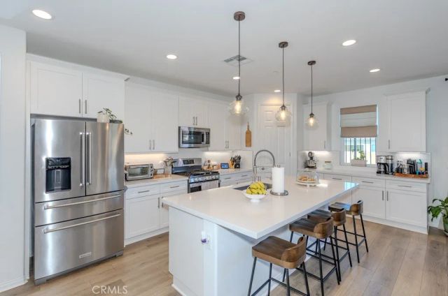 24123 E Beacon Court, Corona, CA 92883