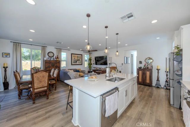 24123 E Beacon Court, Corona, CA 92883