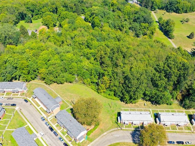 1223 Rebecca Street, New Castle, PA 16101