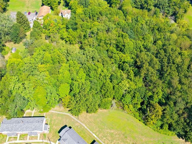 1223 Rebecca Street, New Castle, PA 16101