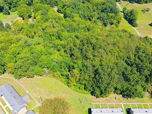 1223 Rebecca Street, New Castle, PA 16101