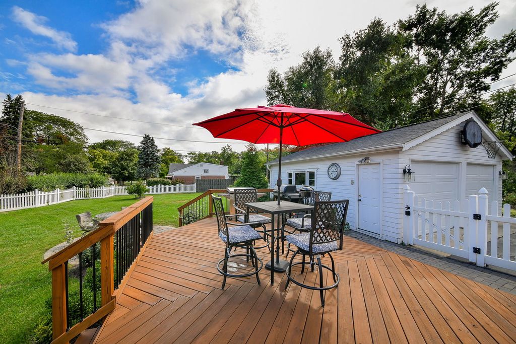 701 N Kenilworth Avenue, Glen Ellyn, IL 60137 — photo 4