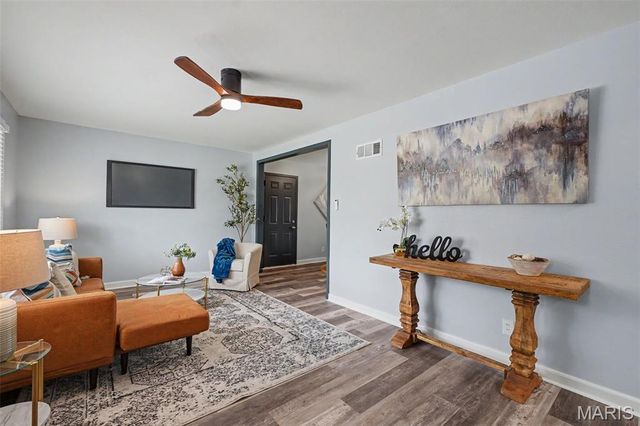 9448 Ardmore Drive, Bellefontaine Nghbrs, MO 63137