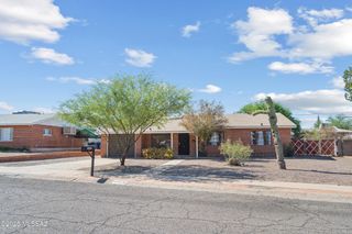4858 E Cooper Street, Tucson, AZ 85711