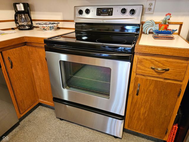 9577 Bay Vista West Drive, Indianapolis, IN 46250