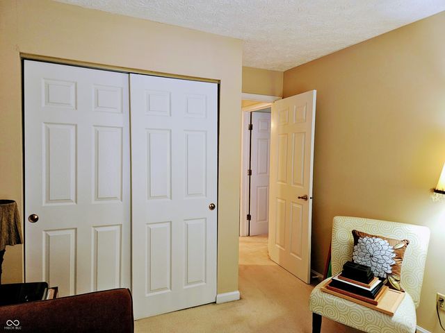 9577 Bay Vista West Drive, Indianapolis, IN 46250