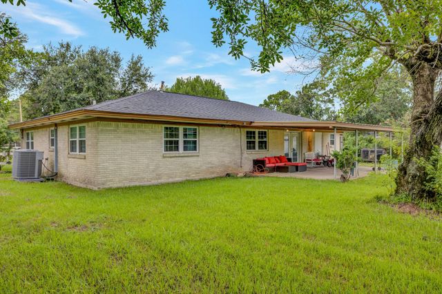 17410 Wellborne Road, Pearland, TX 77584