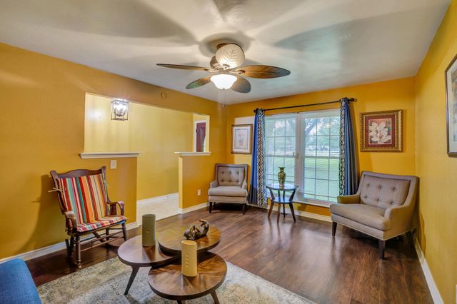 17410 Wellborne Road, Pearland, TX 77584