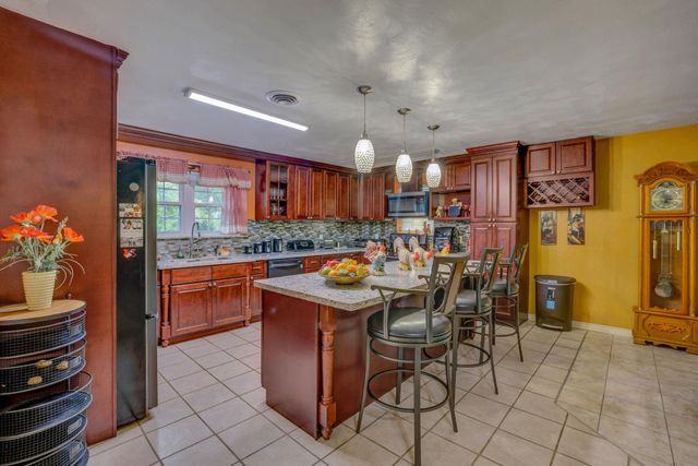 17410 Wellborne Road, Pearland, TX 77584
