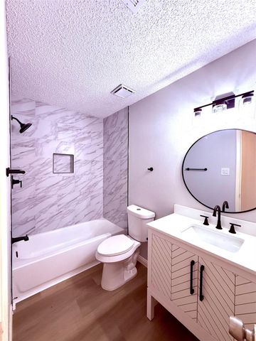 12071 Plumbrook Drive, Houston, TX 77099