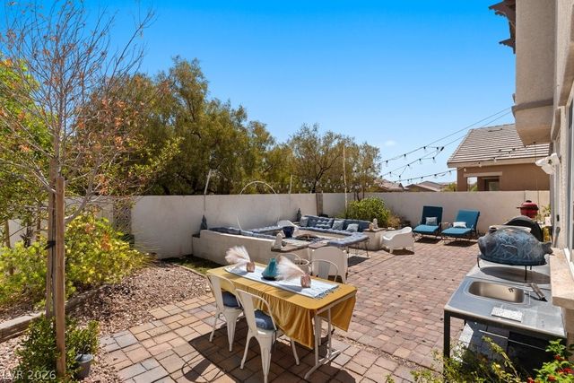 6620 Macdoogle Street, Las Vegas, NV 89166