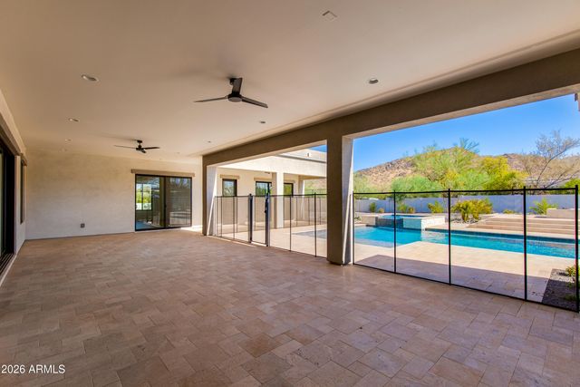 4041 E MOUNTAIN VIEW Road, Phoenix, AZ 85028