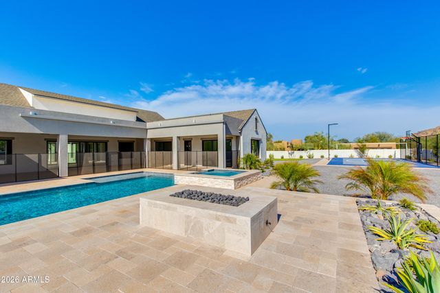 4041 E MOUNTAIN VIEW Road, Phoenix, AZ 85028