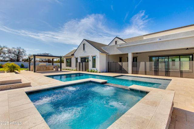 4041 E MOUNTAIN VIEW Road, Phoenix, AZ 85028