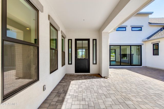 4041 E MOUNTAIN VIEW Road, Phoenix, AZ 85028