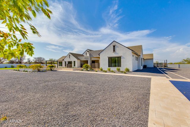 4041 E MOUNTAIN VIEW Road, Phoenix, AZ 85028