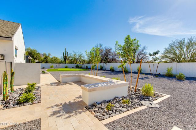 4041 E MOUNTAIN VIEW Road, Phoenix, AZ 85028