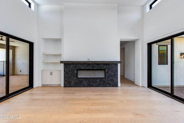 4041 E MOUNTAIN VIEW Road, Phoenix, AZ 85028