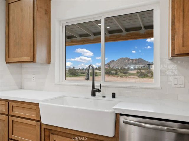 23842 Cahuilla, Apple Valley, CA 92307