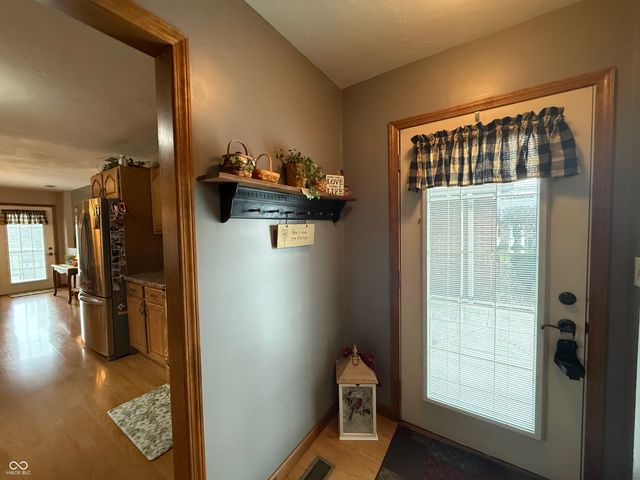 825 E Barachel Lane, Greensburg, IN 47240