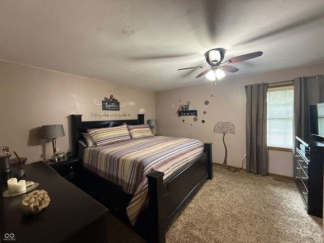 825 E Barachel Lane, Greensburg, IN 47240