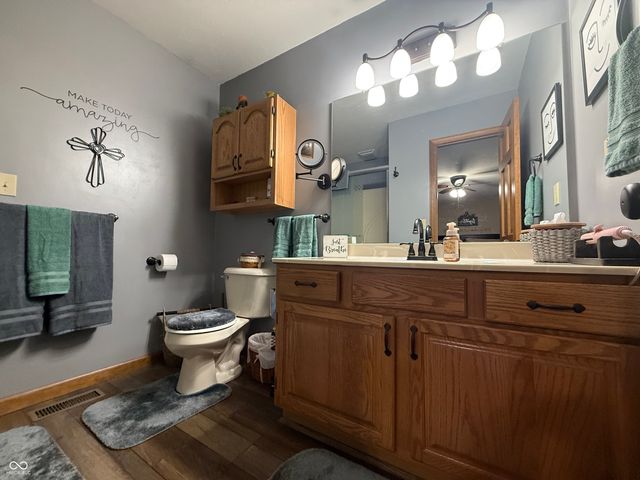 825 E Barachel Lane, Greensburg, IN 47240