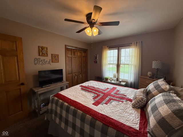 825 E Barachel Lane, Greensburg, IN 47240