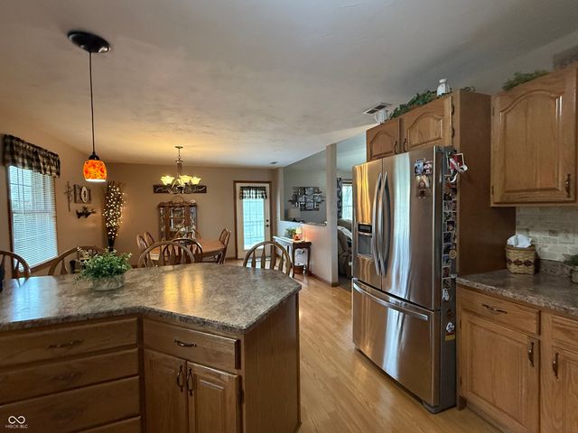 825 E Barachel Lane, Greensburg, IN 47240