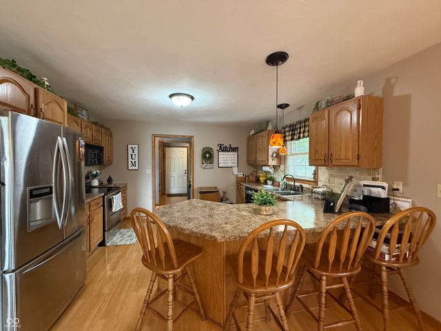 825 E Barachel Lane, Greensburg, IN 47240