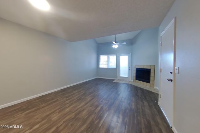 19820 N 13TH Avenue 221, Phoenix, AZ 85027
