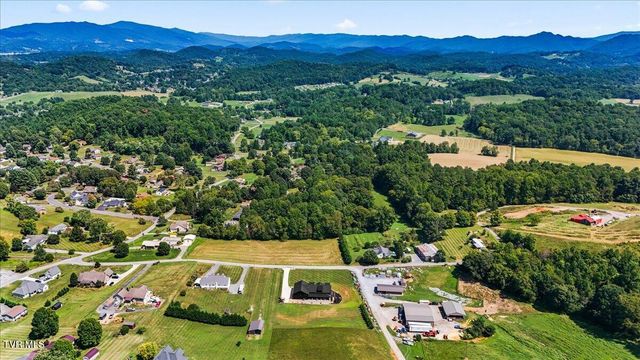 120 Willocks Road, Johnson City, TN 37601