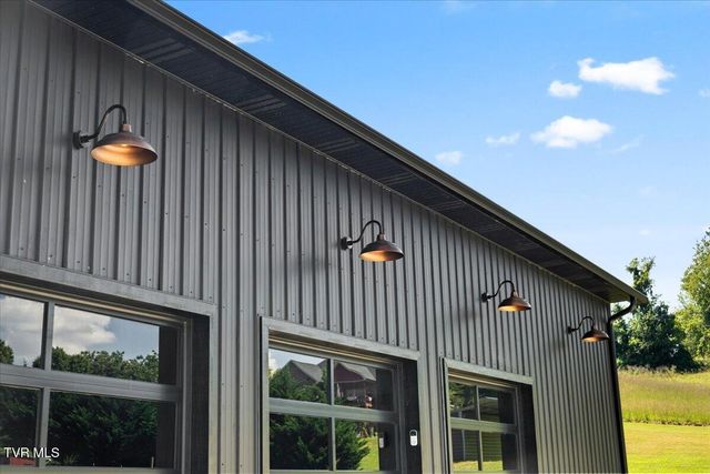 120 Willocks Road, Johnson City, TN 37601